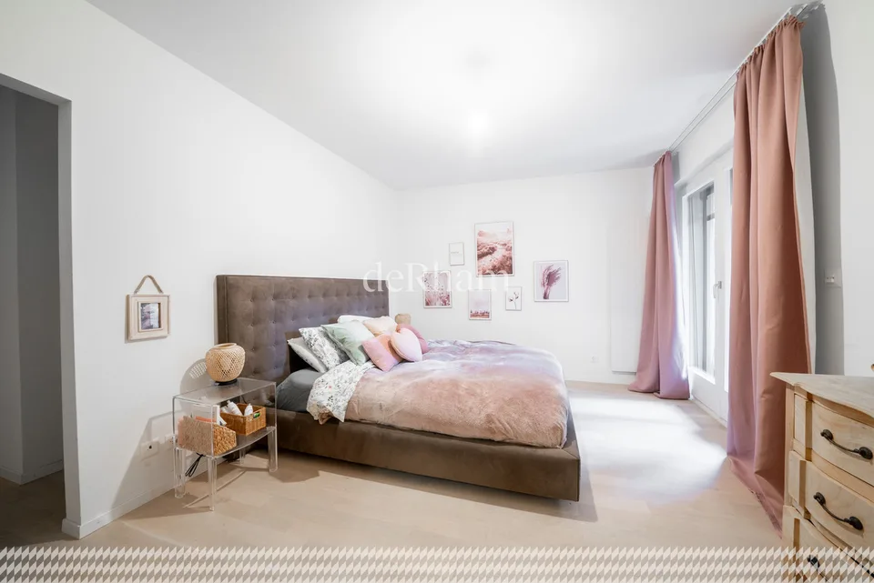 Wohnung mit 3,5 Zimmern und 135 m2 mit Garten