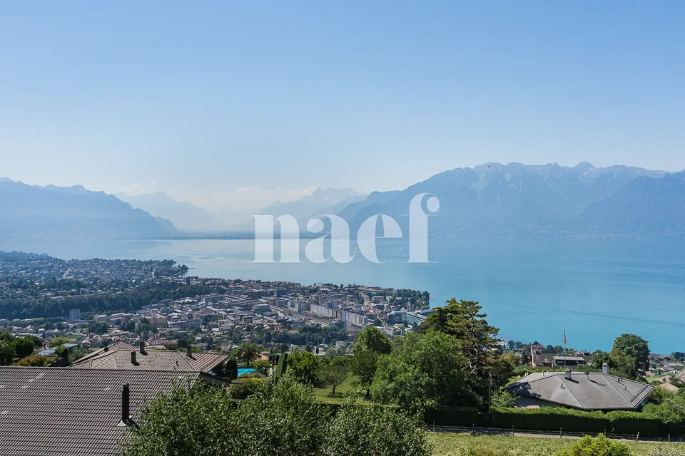 Appartement en duplex de 4.5 pièces avec vue panoramique sur le lac à vendre à Chardonne