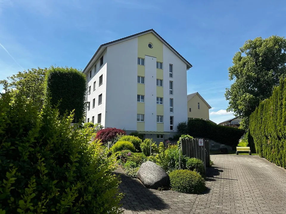 Grosse 4.5 Zimmer-Wohnung mit Balkon in Münchwilen TG