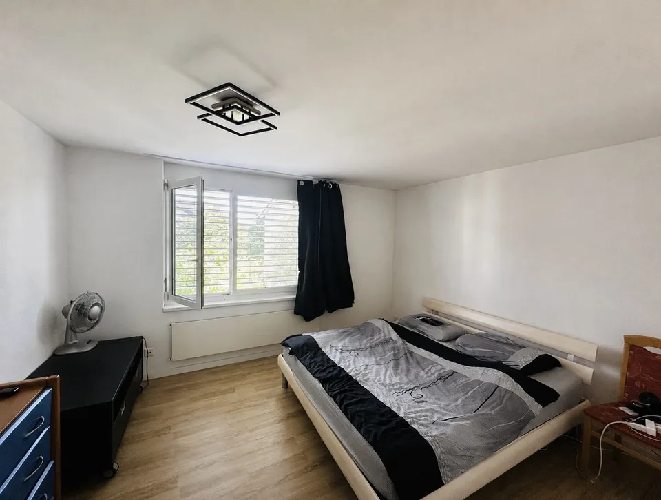 Ampio appartamento di 4.5 locali con balcone a Münchwilen TG – foto 8 di 15
