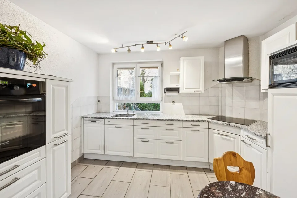 Maison mitoyenne centralement située avec charme