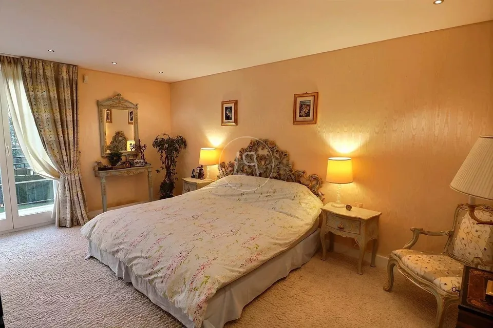 Sehr schöne Herrschaftsvilla in einem bevorzugten Viertel von Lausanne – Foto 11 von 13