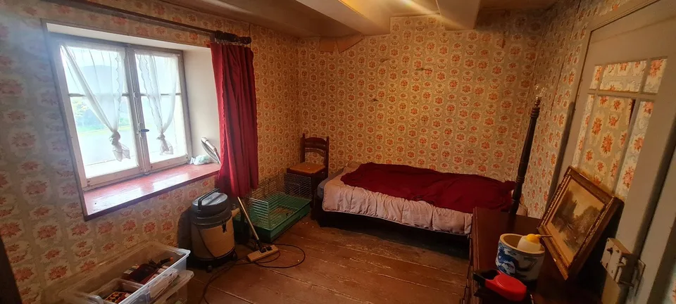 Casa di villaggio da ristrutturare