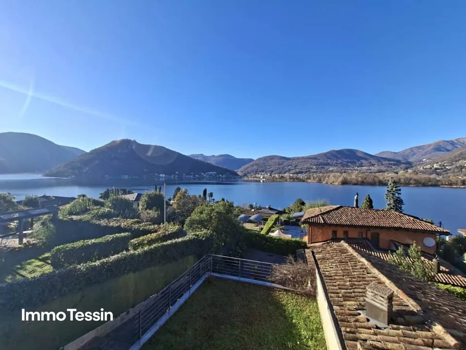 OCCASION : Oasis de bien-être avec vue fantastique sur le lac de Lugano dans un emplacement très calme et ensoleillé près de Lugano