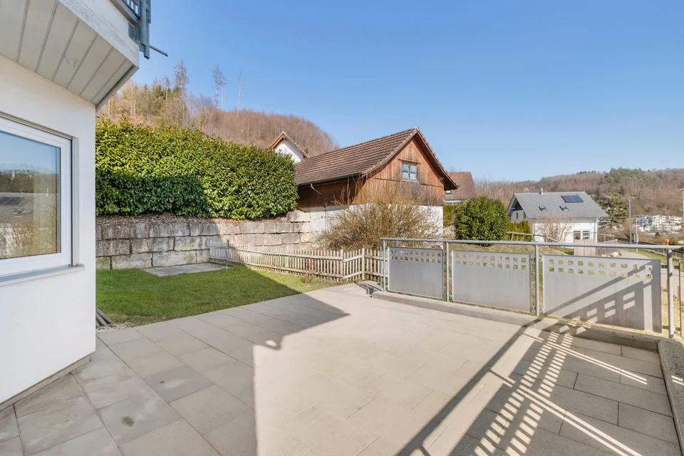 Casa a schiera con molto spazio, vista panoramica e ottima connessione