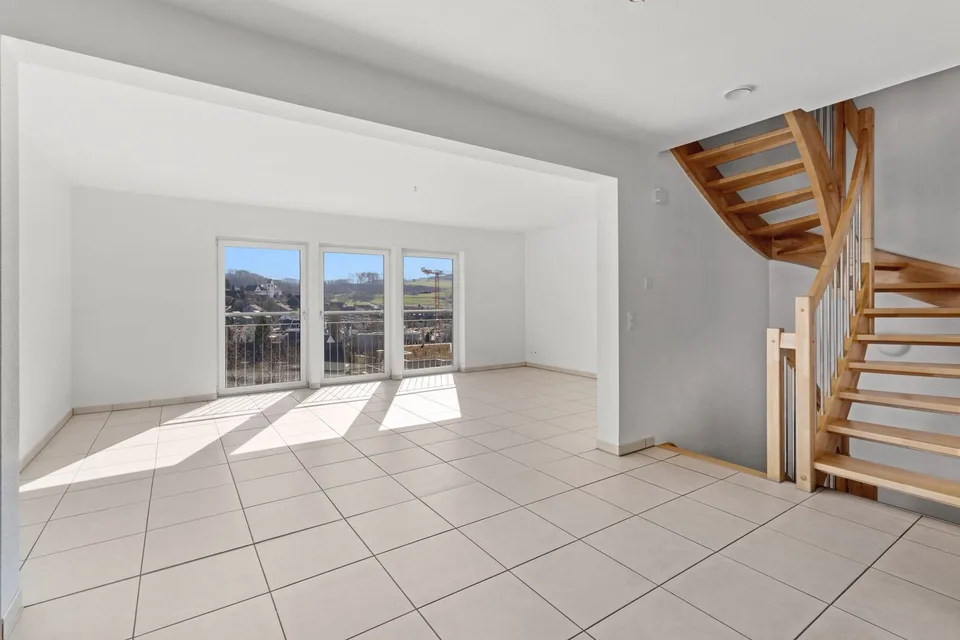 Casa a schiera con molto spazio, vista panoramica e ottima connessione