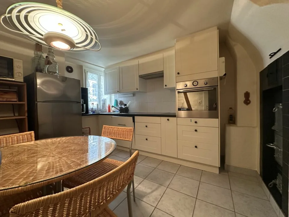 Charmantes Reihenhaus mit 6 Zimmern – Foto 6 von 12