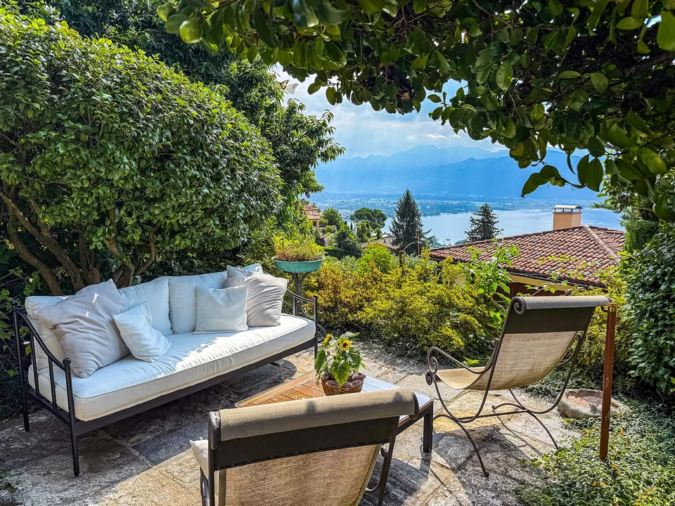 Bezaubernde Liegenschaft in Paradieswinkel am Lago Maggiore