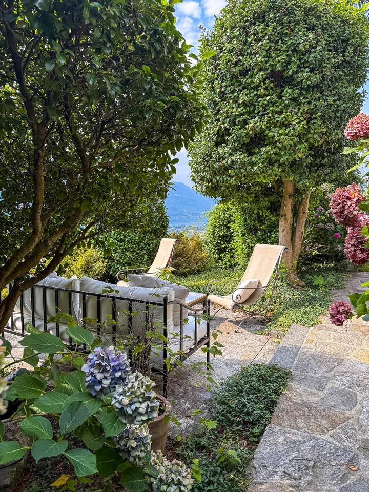 Propriété enchantante à Paradieswinkel sur le lac Majeur – photo 9 sur 30