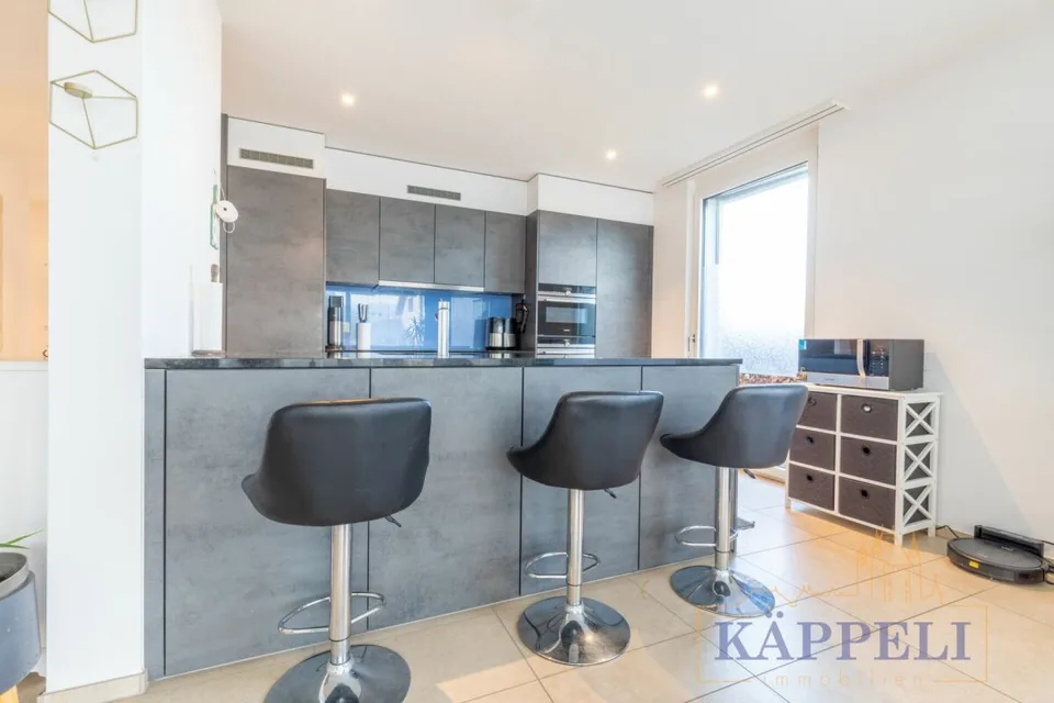 6.5 Room Semi-Detached House with Mountain View in Uebeschi – photo 6 of 21