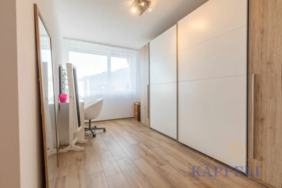6.5 Room Semi-Detached House with Mountain View in Uebeschi – photo 12 of 21