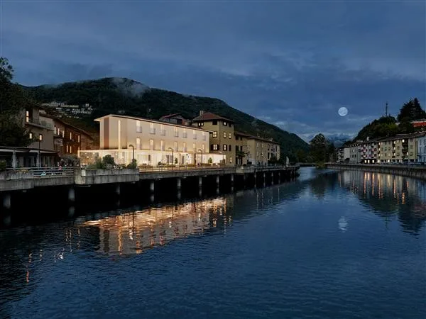 Lavena Ponte Tresa: Palazzo 10 locali