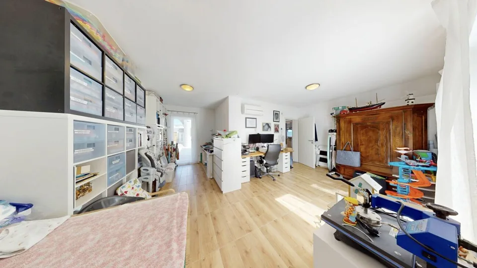 Votre nouveau bonheur - tout à fait moderne, durable et convivial pour les familles – photo 15 sur 30