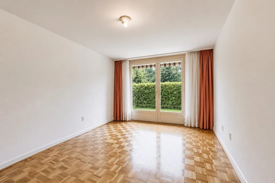 Wohnung mit 3,5 Zimmern "zwei Schritte" vom See entfernt