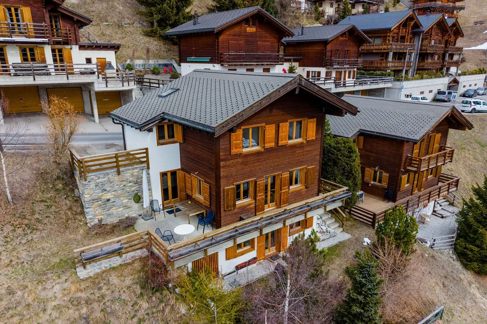 Chalet Le Nid a St-Luc – Studio 30m2 con grande terrazza, a 200m dalle piste