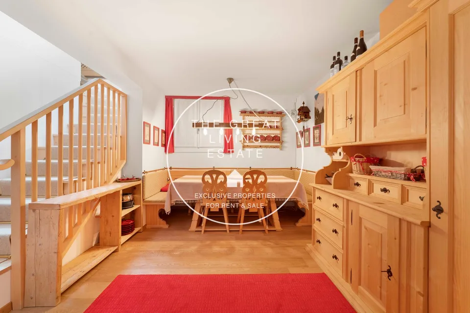 Elegante appartamento di 4.5 locali con camino a Celerina/Schlarigna – foto 12 di 14