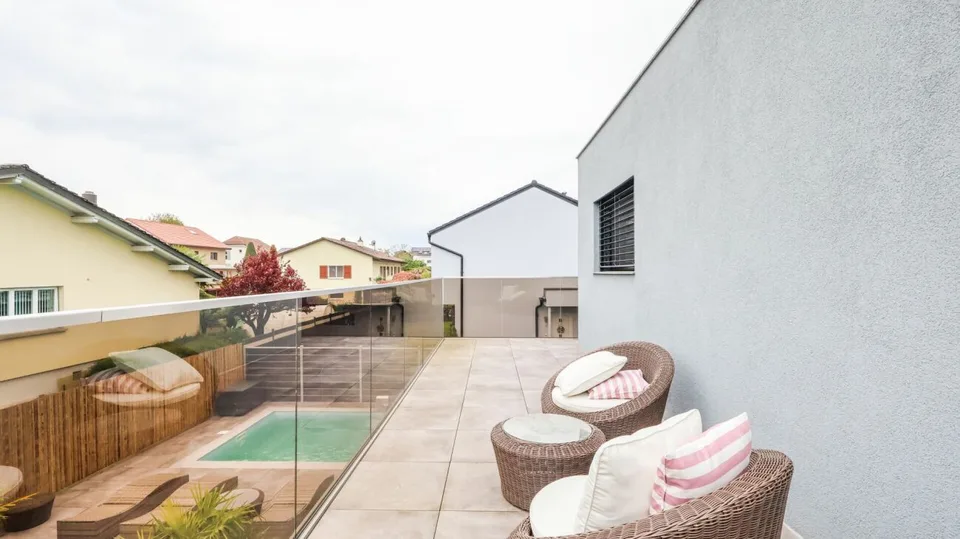 Villa contemporanea di eccezione - 4½ locali, piscina riscaldata e terrazza panoramica – foto 12 di 14