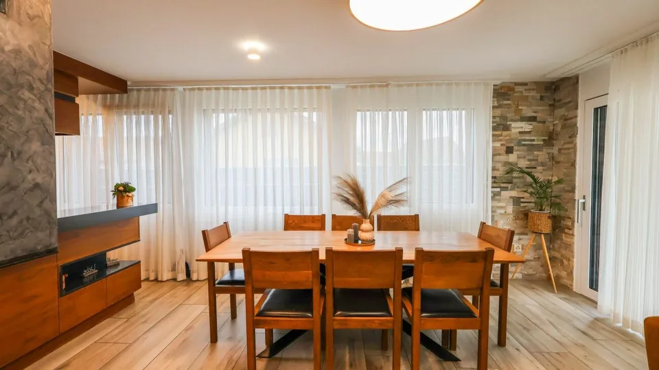 Villa contemporanea di eccezione - 4½ locali, piscina riscaldata e terrazza panoramica