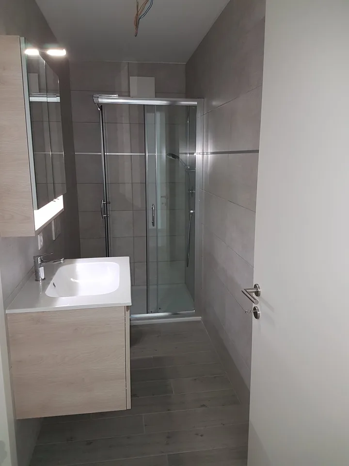 Moderne 3.5-Zimmer-Wohnung mit Balkon