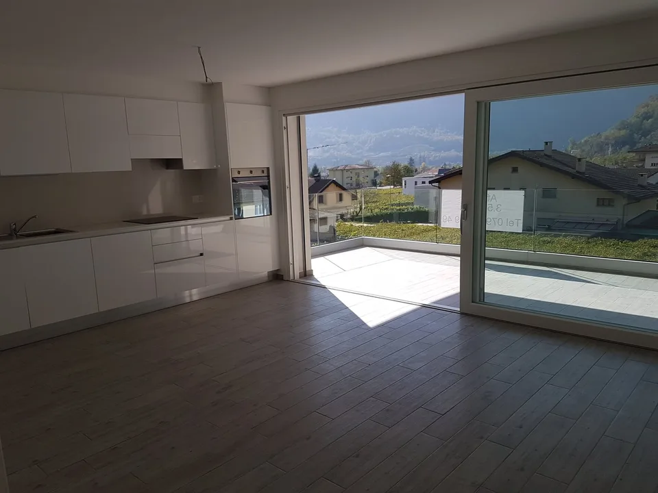 Moderne 3.5-Zimmer-Wohnung mit Balkon