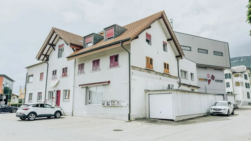 Attraktive Gewerbefläche in Niederbipp mit optimaler Verkehrsanbindung und Bahnhofsnähe