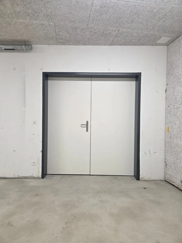 Moderne Lagerflächen im K7 Center Bubendorf: 116 m² und 150 m²
