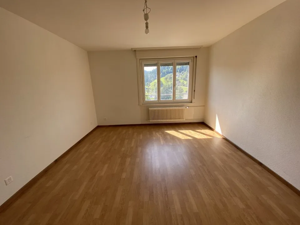 Meraviglioso appartamento di 3,5 locali con balcone a Le Locle