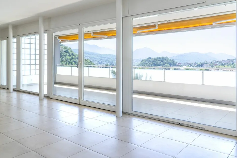 Ampio appartamento di 4.5 locali con terrazza