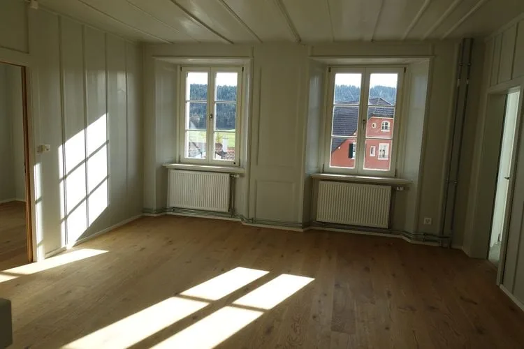 Tramelan - Appartement de 3,5 pièces entièrement rénové (1er mois offert)