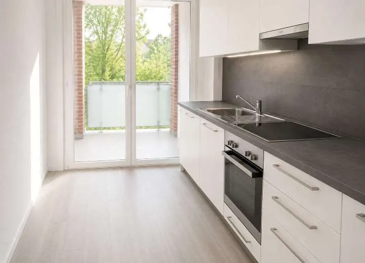 4.5 LOCALI A MENDRISIO - SPAZIO, LUMINOSITÀ E COMFORT A PREZZO IMBATTI
