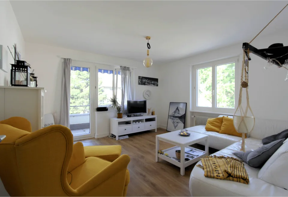 Appartement élégant rénové dans un excellent emplacement de transport !