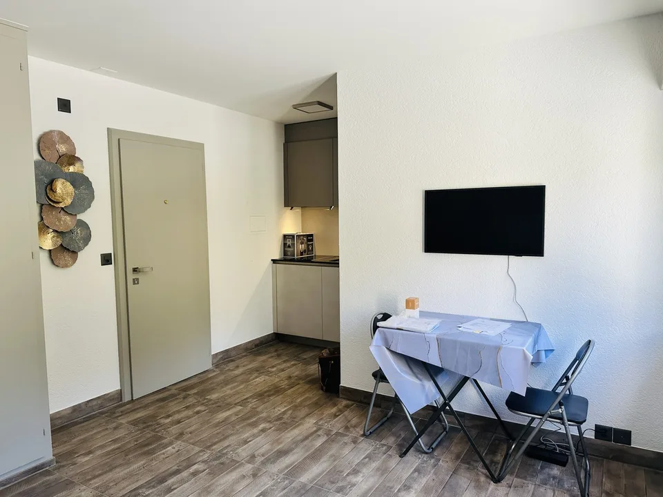 Studio neu zur Miete für ein Jahr