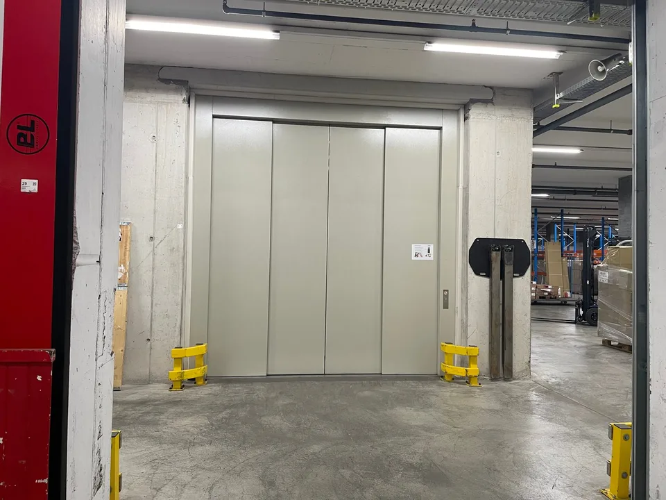 3'000m2 di spazio magazzino in affitto a Pratteln – foto 6 di 11