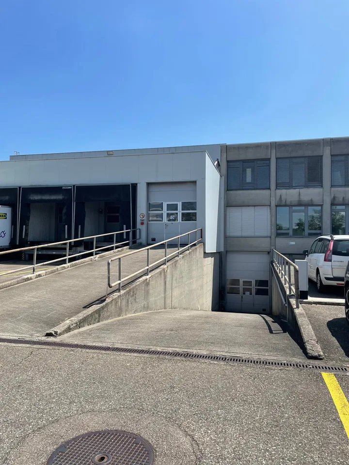 3'000m2 di spazio magazzino in affitto a Pratteln – foto 10 di 11
