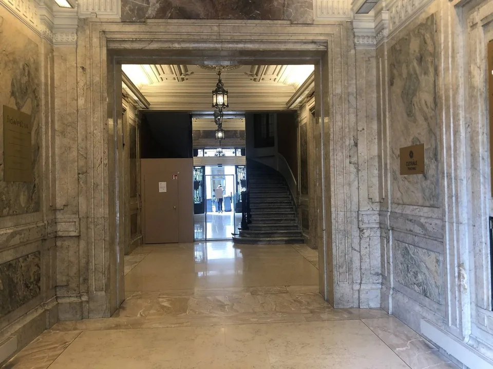 Spazio di stoccaggio sicuro di 357 m2 nel centro città