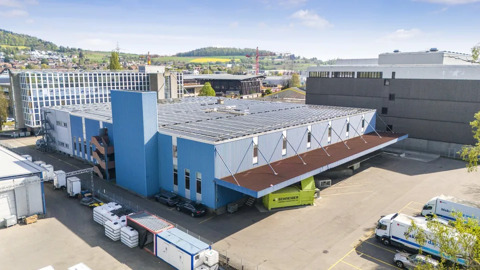 Effizienter Logistik-Hub mit kompletter Infrastruktur – Flächen von 420 bis 2’300 m²