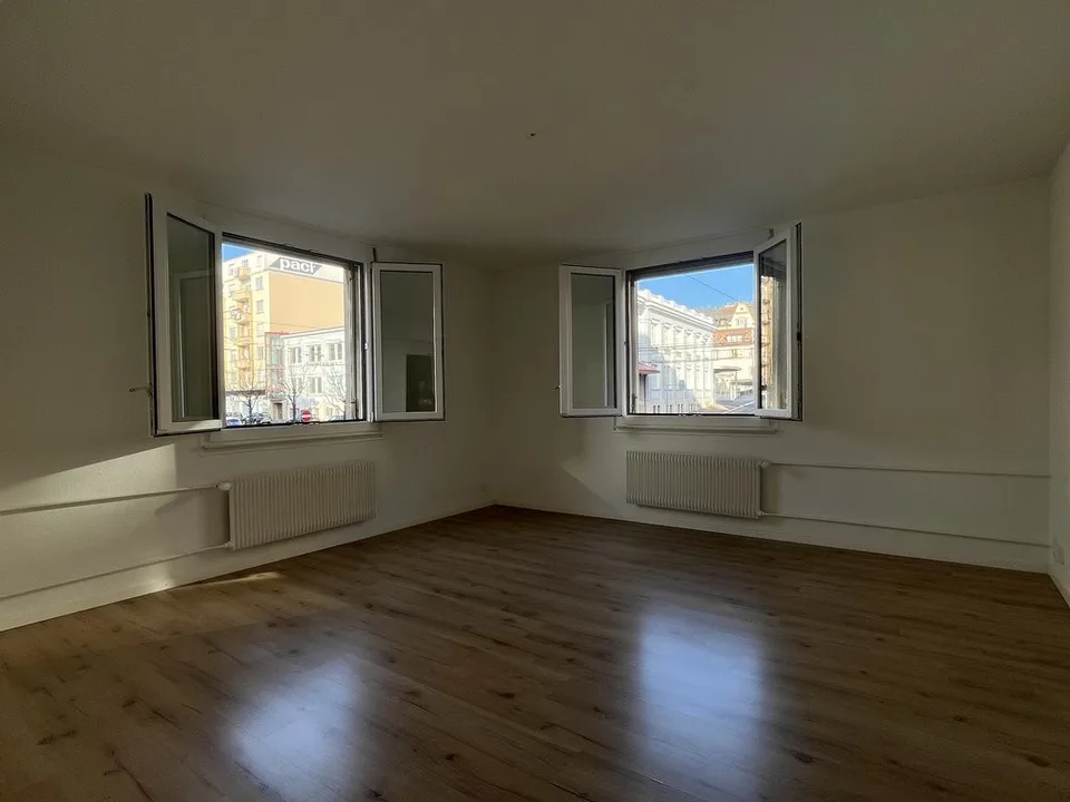 Ein schönes 3.5-Zimmer-Wohnung zur Miete in der Nähe des Bahnhofs