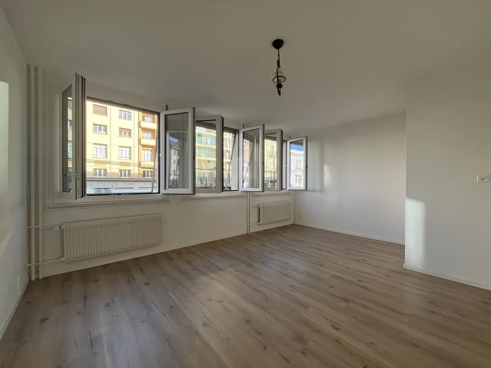 Ein schönes 3.5-Zimmer-Wohnung zur Miete in der Nähe des Bahnhofs