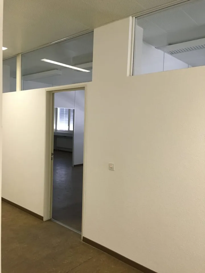 Parc d'entreprises Deitingen, espaces flexibles 25m2 à 2000m2