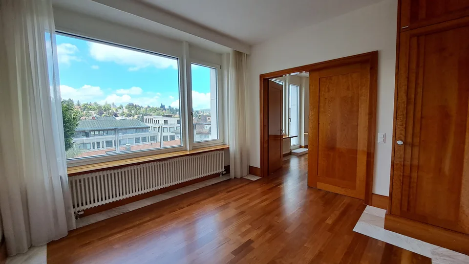 2.5-Zimmer-Attika-Wohnung im Zentrum von St. Gallen – Foto 7 von 10