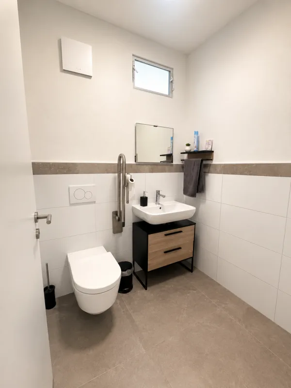Büro mit Vitrine - 14 m² - Rte des Arsenaux