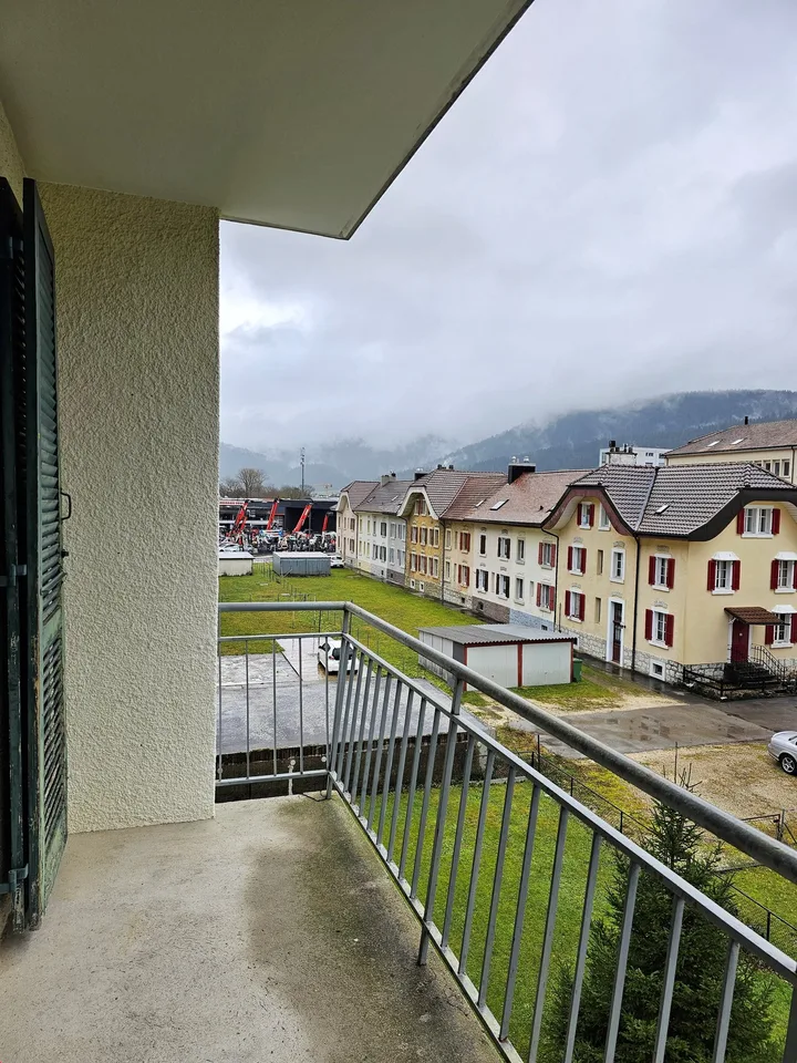 1° AFFITTO OFFERTO - Appartamento di 4 locali luminoso con balcone – foto 9 di 10