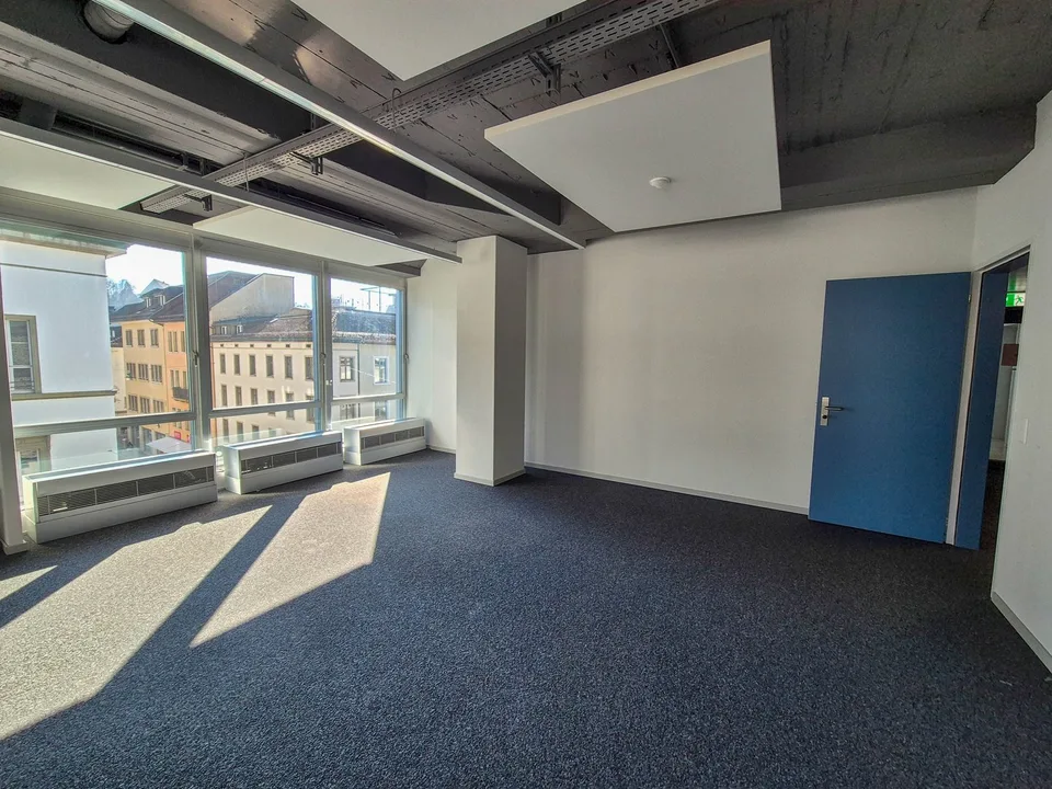 All-Inclusive Büro für 1–3 Arbeitsplätze – 2 Min. vom Bahnhof Winterthur