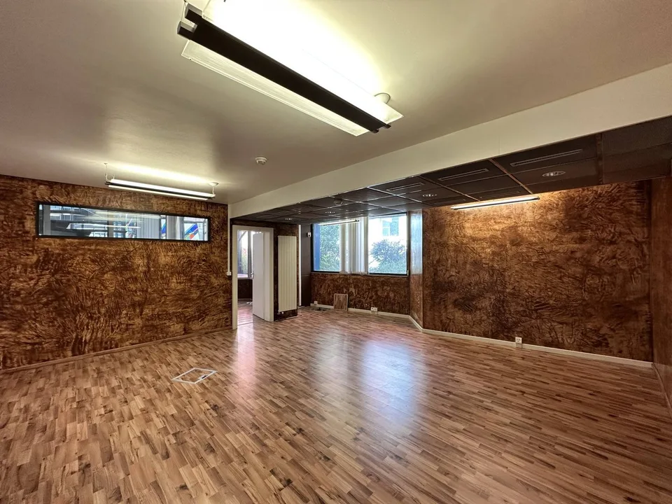 Locale commerciale 180 m2 in affitto a La Chaux-de-Fonds