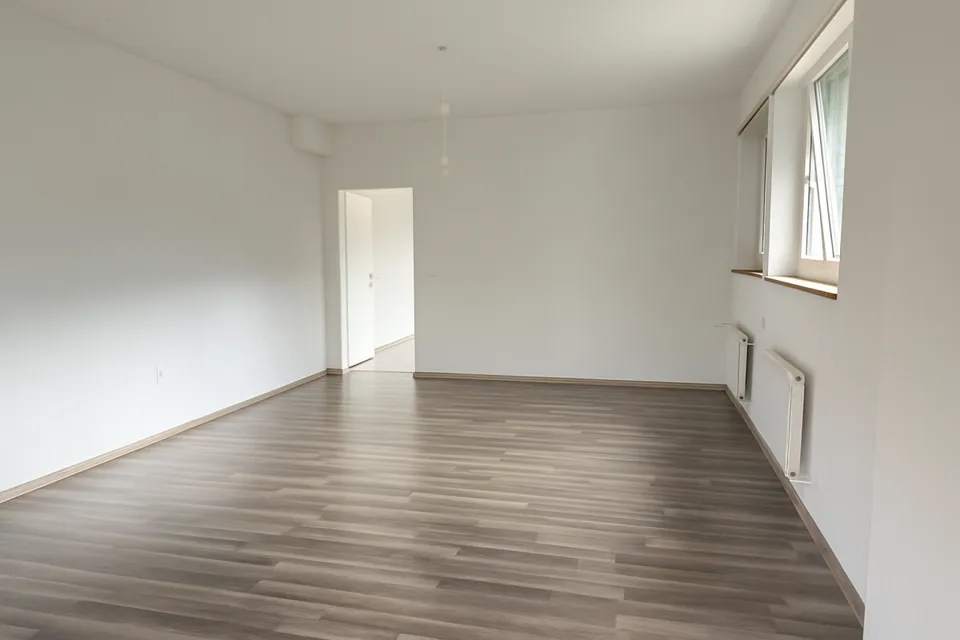 St-Imier, superbes 2.5-Zimmer-Wohnung im Erdgeschoss