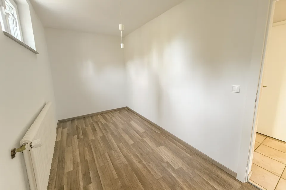 St-Imier, superbes 2.5-Zimmer-Wohnung im Erdgeschoss