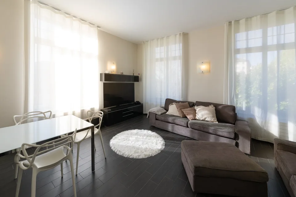 COLLINA D'ORO-AGRA, APPARTMENT ÉLÉGANT À LOUER, 104 M² (REF. 101)