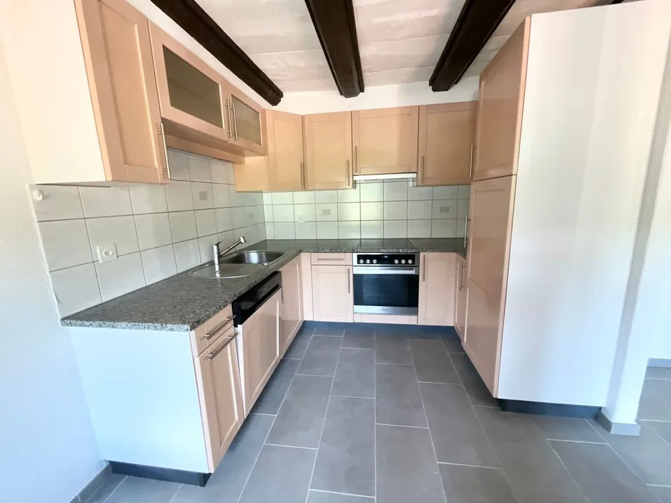 Spacieux appartement de 4,5 pièces rénové