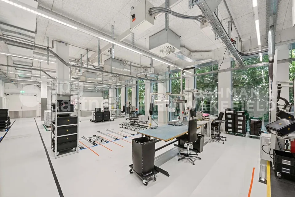 Nant-d'Avril 152 - Ateliers High-Tech et Bureaux modernes à Meyrin