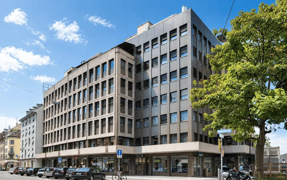 Urbaner Lifestyle trifft Bahnhof & vier Terrassen mit Aussicht!